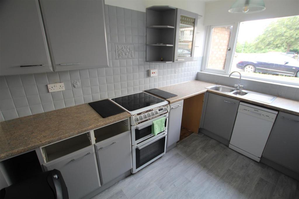 House in Newcastle upon Tyne, Tyne and Wear - View 2