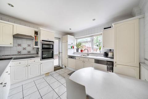4 bedroom detached house for sale, Pinner HA5