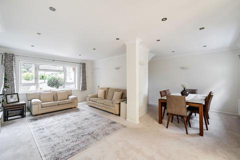 4 bedroom detached house for sale, Pinner HA5