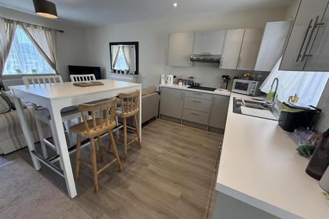 2 bedroom detached bungalow for sale, Kidwelly