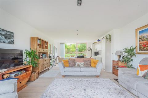 undefined, 15 Almond Close, Wadswick Green
