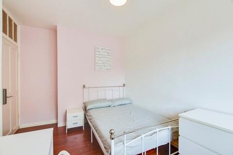 undefined, Jacobson House, Old Castle Street, London, Greater London, E1
