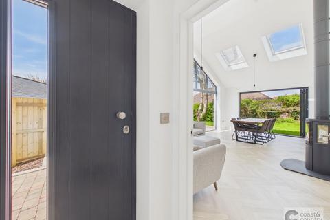 3 bedroom detached bungalow for sale, Valerie Rise, Torquay Road, TQ12