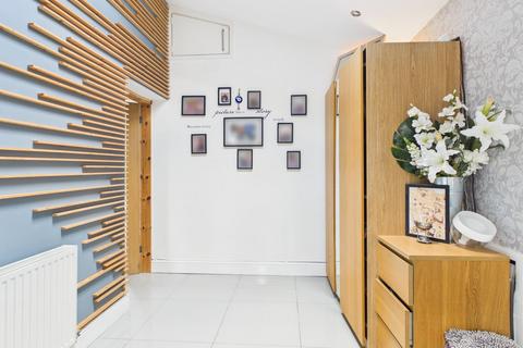 4 bedroom detached house for sale, The Paddock, Aughton, L39