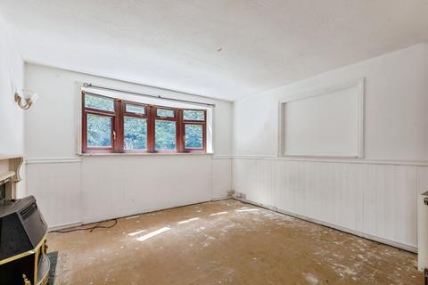 3 bedroom semi-detached house for sale, Burnsall Grove, Coventry, West Midlands, CV5