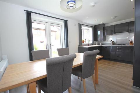 3 bedroom semi-detached house for sale, Whiteley Way, Whiteley