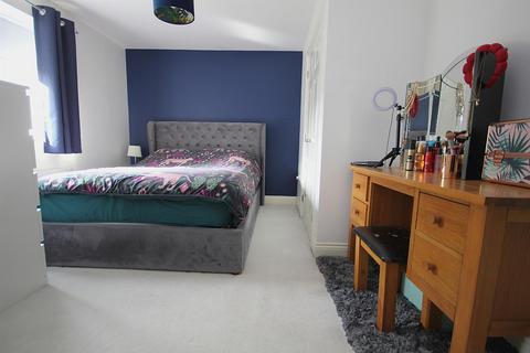 2 bedroom maisonette for sale, Bedford Drive, Titchfield Common