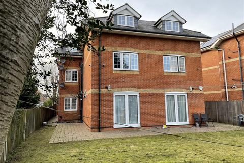 1 bedroom apartment to rent, Flat 6 69 Lampton RoadHounslowWest LondonMiddlesex