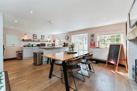 4 bedroom character property for sale, Lynford Cottages, Lynford, THETFORD
