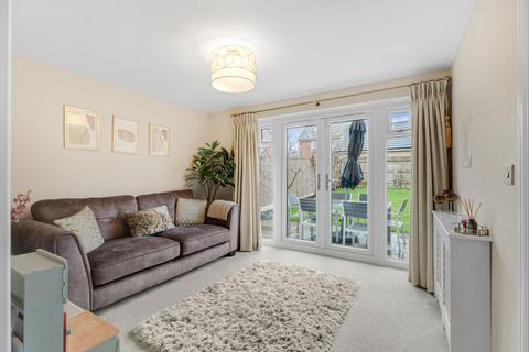 5 bedroom detached house for sale, Victory Drive,,, Brooklands, Milton Keynes, MK10