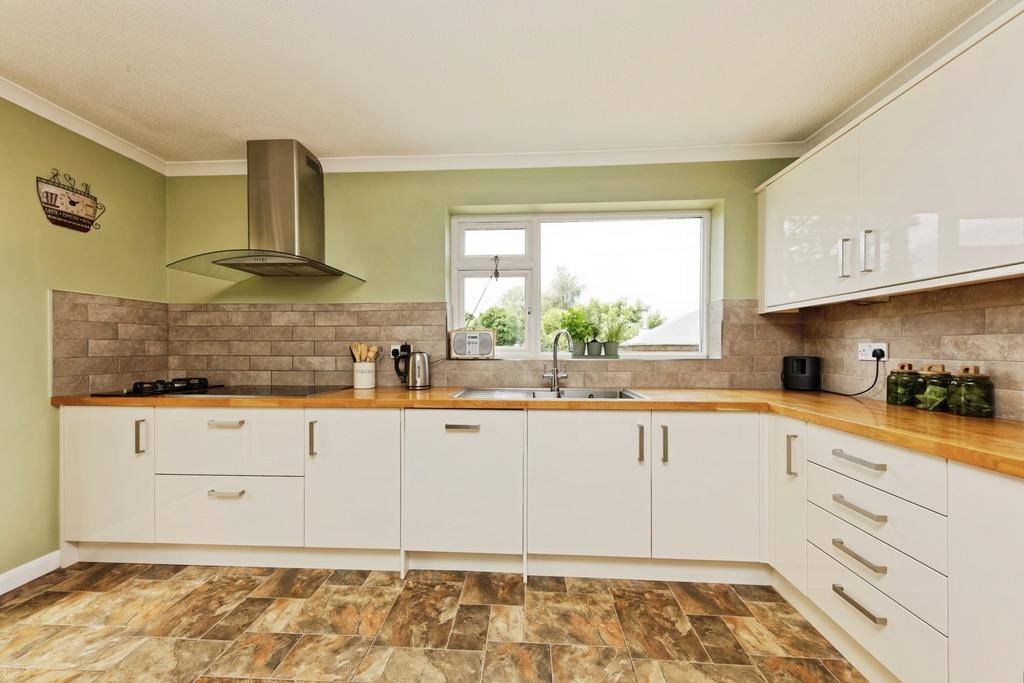 House in Kent - View 2