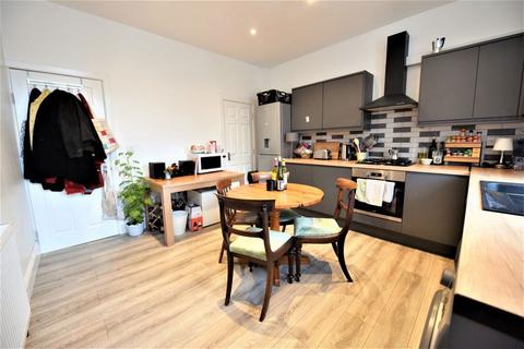 3 bedroom house to rent, Gordon Terrace
