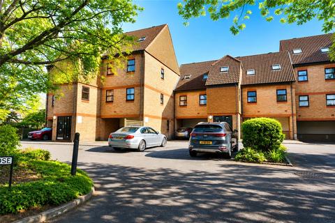 2 bed flat/apartment for rent in Carmel Close, Mount Hermon Road, Woking, Surrey, GU22
