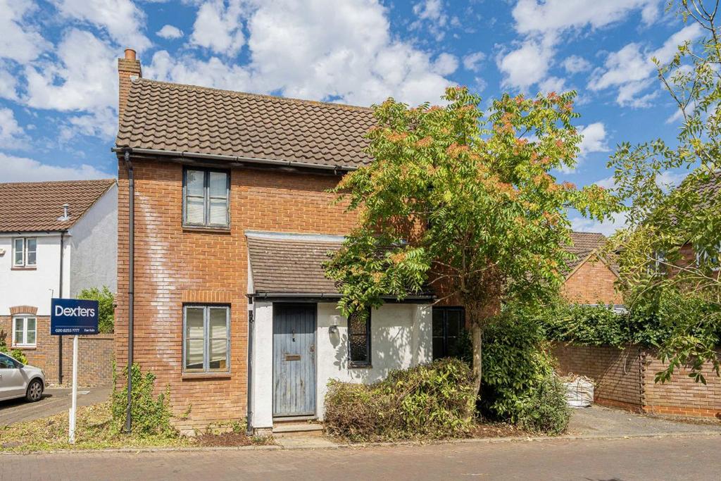 Detached house exterior