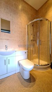 1 bedroom in a flat share to rent, Merchants Hall, St George Square, Huddersfield, HD1