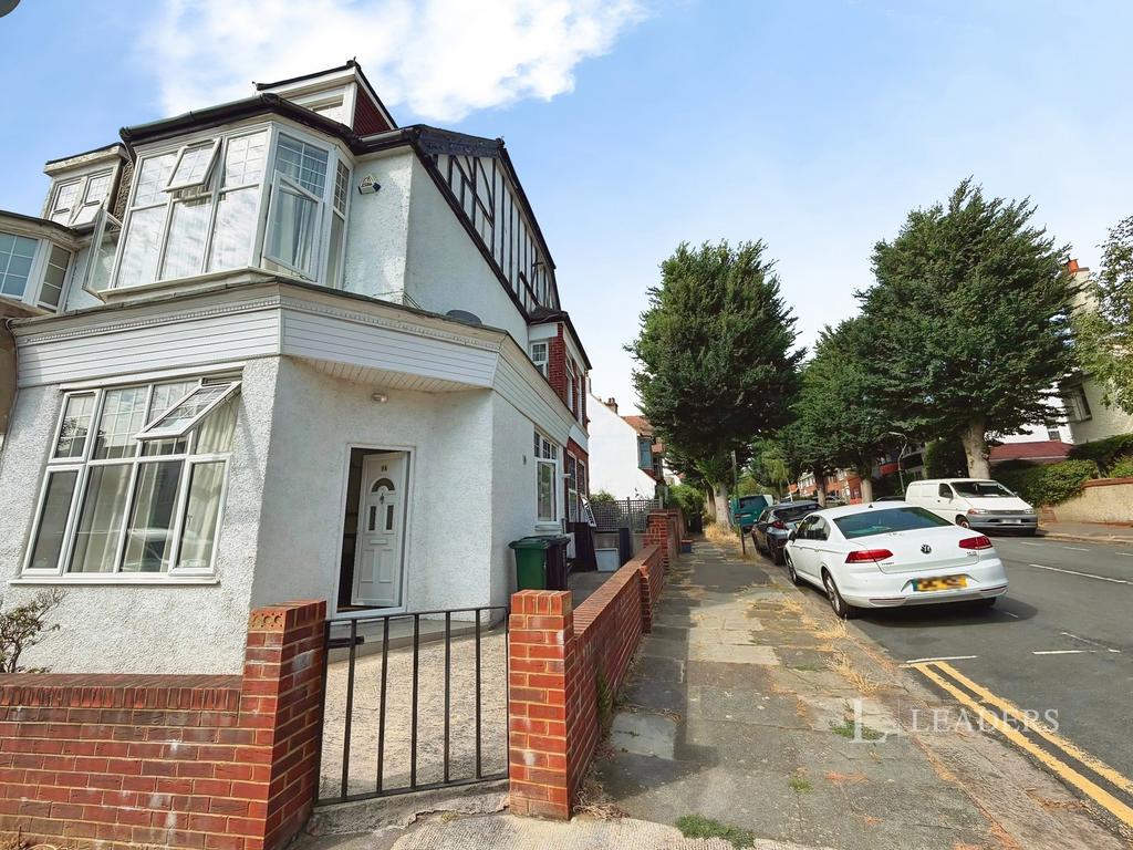 Lyndhurst Road, BN3, Lyndhurst Road