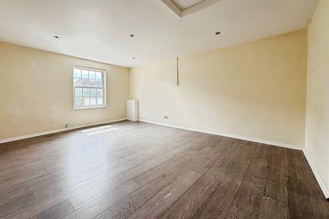1 bedroom flat for sale, Little Whyte, Ramsey, Huntingdon