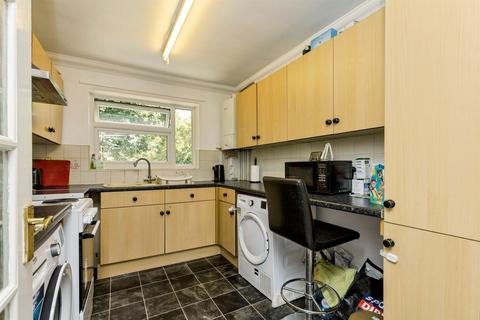 2 bedroom flat for sale, Emberwood, Crawley