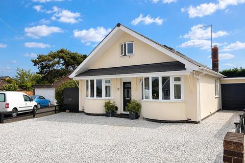 4 bedroom detached house for sale, Bouverie Road, Hardingstone, Northampton NN4