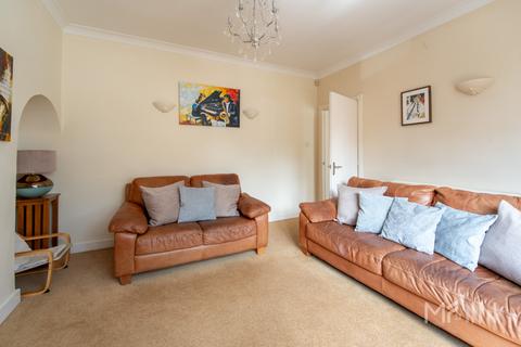 4 bedroom detached house for sale, Summerlea Road, Leicester LE5