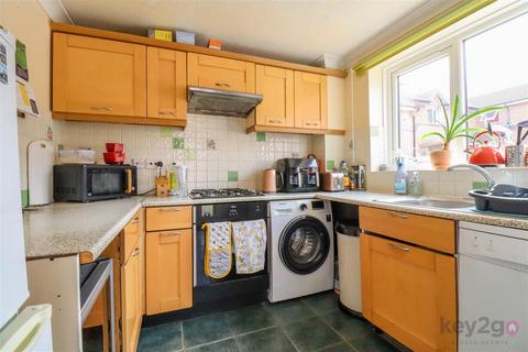 2 bedroom semi-detached house for sale, Middle Ox Gardens, Halfway, Sheffield, S20