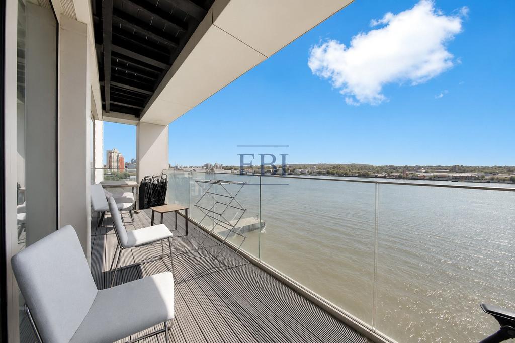 Apartment in London - View 3