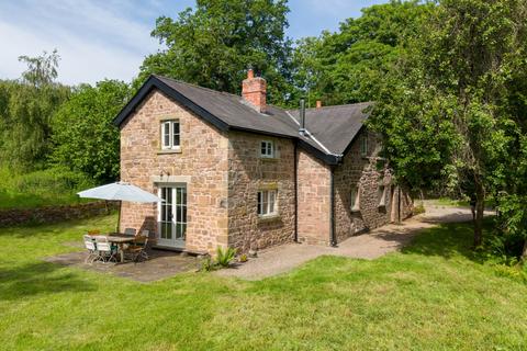 3 bedroom cottage for sale, Pen-Y-Fan, The Narth, NP25