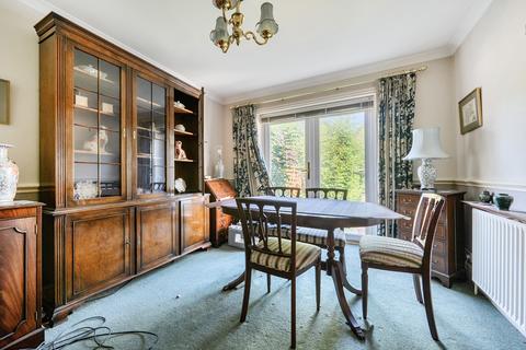 2 bedroom bungalow for sale, Woodville Gardens, Ruislip