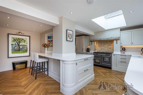 4 bedroom detached house for sale, Lamcote Gardens, Radcliffe-On-Trent