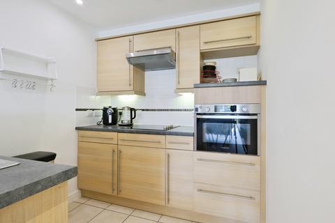 undefined, Avenue Road, Lymington, Hampshire, SO41