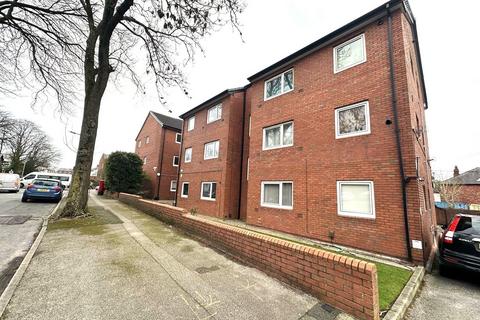 2 bedroom apartment to rent, Queens Road, Fulwood, Preston