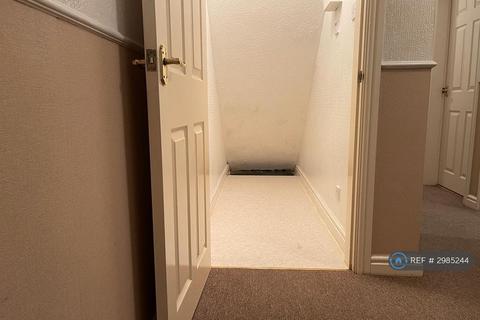 2 bedroom flat to rent, Lambeth Court, Fulwood, Preston, PR2