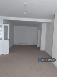 4 bedroom semi-detached house to rent, Old Church Road, Coventry, CV6