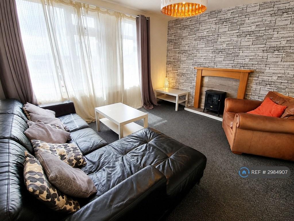 Apartment in Leeds, Headingley - View 3