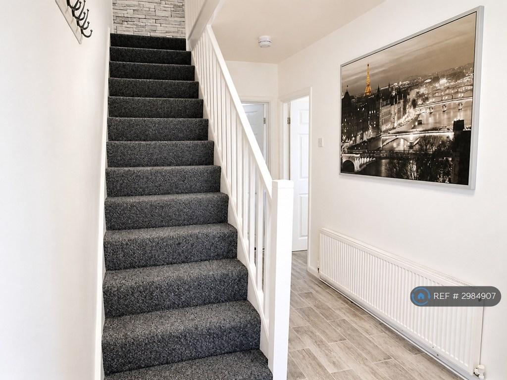 Apartment in Leeds, Headingley - View 4