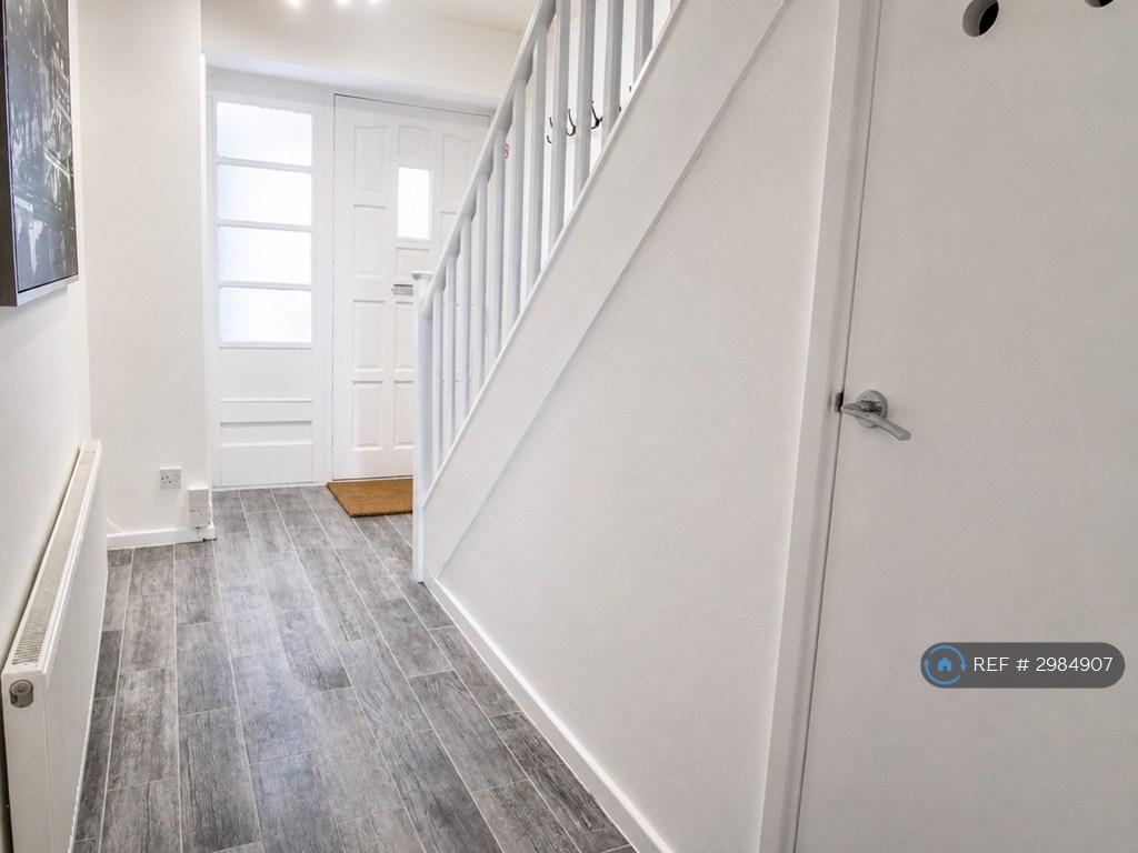 Apartment in Leeds, Headingley - View 5