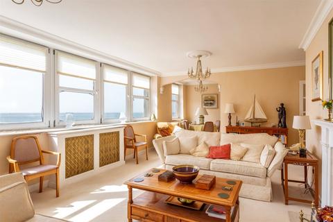 2 bedroom apartment for sale, Courtenay Terrace, Hove BN3