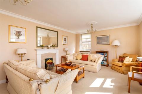 2 bedroom apartment for sale, Courtenay Terrace, Hove BN3