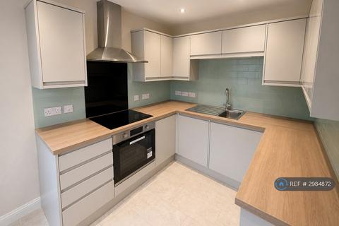 2 bedroom flat to rent, Little Church Lane, Tamworth, B79