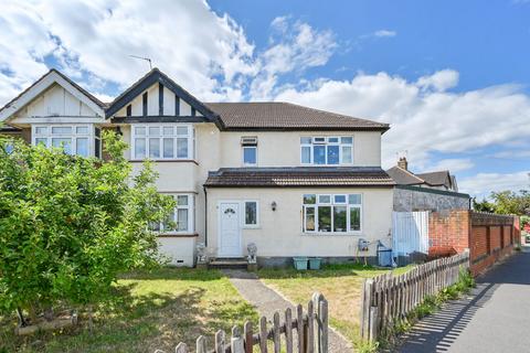Ruston Avenue, Surbiton, KT5