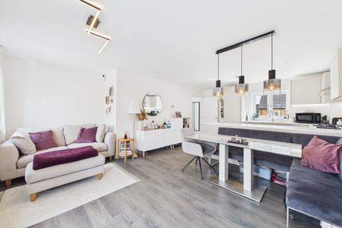 2 bedroom detached house for sale, Ontario Road, Farnborough, Hampshire, GU14