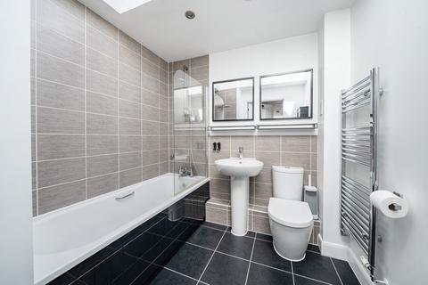 undefined, Odiham Drive, Newbury, RG14