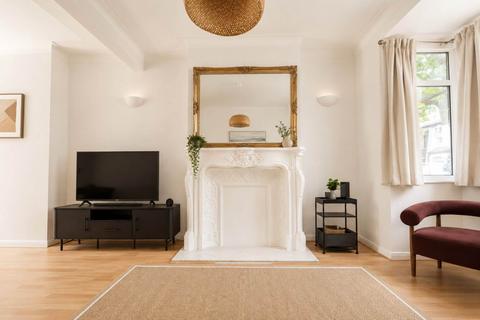 2 bedroom terraced house for sale, Mortimer Road, London, E6 3QP