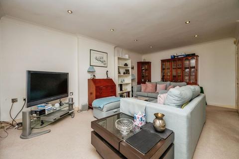 2 bedroom retirement property for sale, Woodfield, Stourbridge DY9