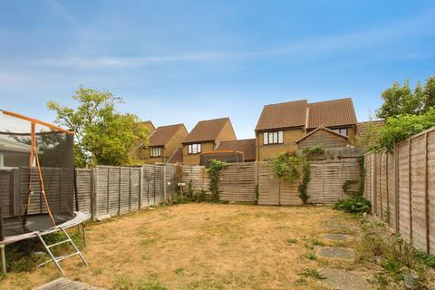 3 bedroom semi-detached house for sale, Lucerne Close, CAMBRIDGE