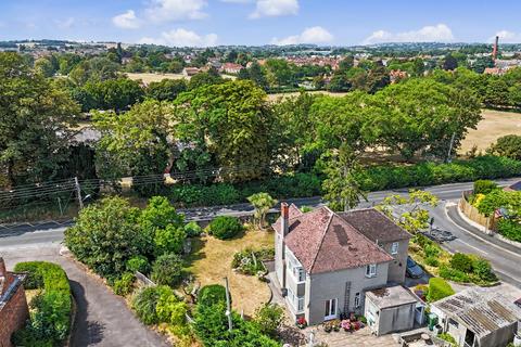 4 bedroom detached house for sale, Somerton Road, Street