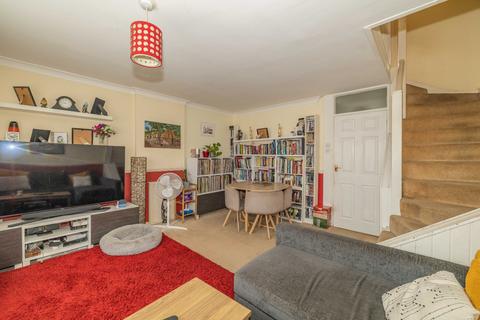 3 bedroom end of terrace house for sale, Kiln Close, Sittingbourne, Kent, ME10