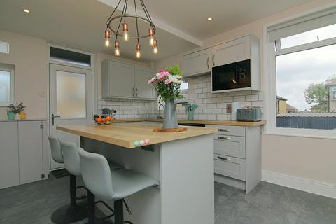3 bedroom semi-detached house for sale, Kenley Mount, Wibsey, Bradford, BD6