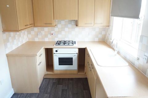 2 bedroom semi-detached house to rent, 5 Templewaters, Bushy Park, Kingswood, HU7 3JN