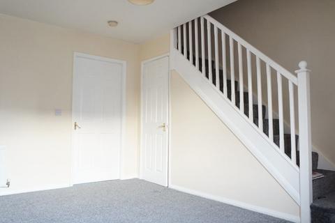 2 bedroom semi-detached house to rent, 5 Templewaters, Bushy Park, Kingswood, HU7 3JN